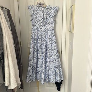 Beautiful Flounce Sleeve midi dress